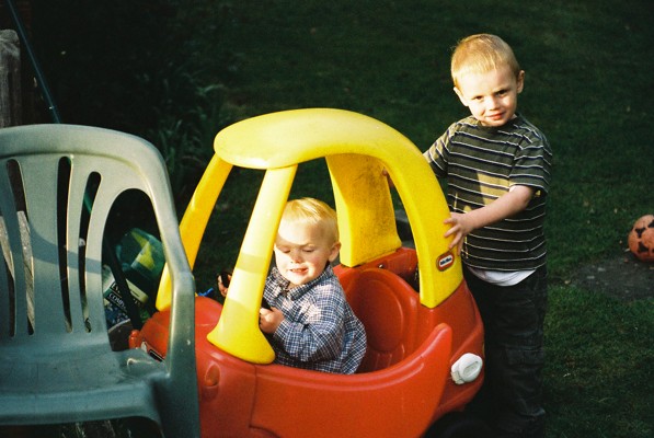 Ewen pushing Iain in the sportster car
